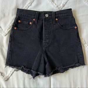 Levi’s Premium Ribcage Shorts